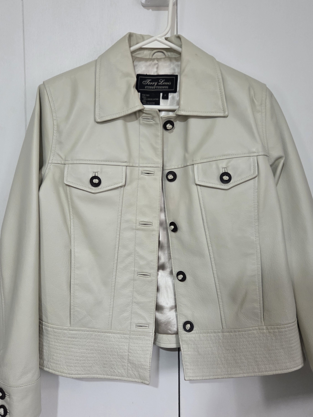 Terry Lewis Classic Luxuries Genuine Leather Trucker Jacket Women Cream Ivory S